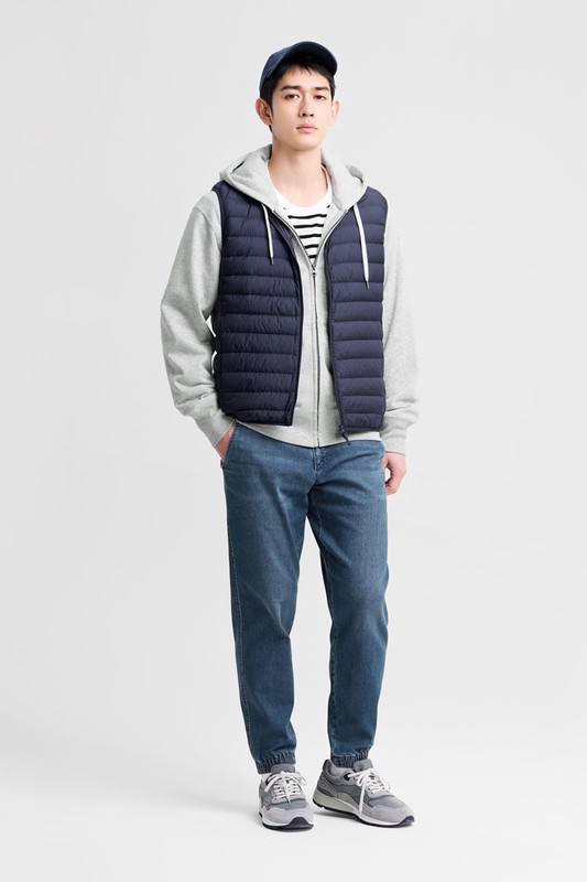 極輕羽絨立領背心-男