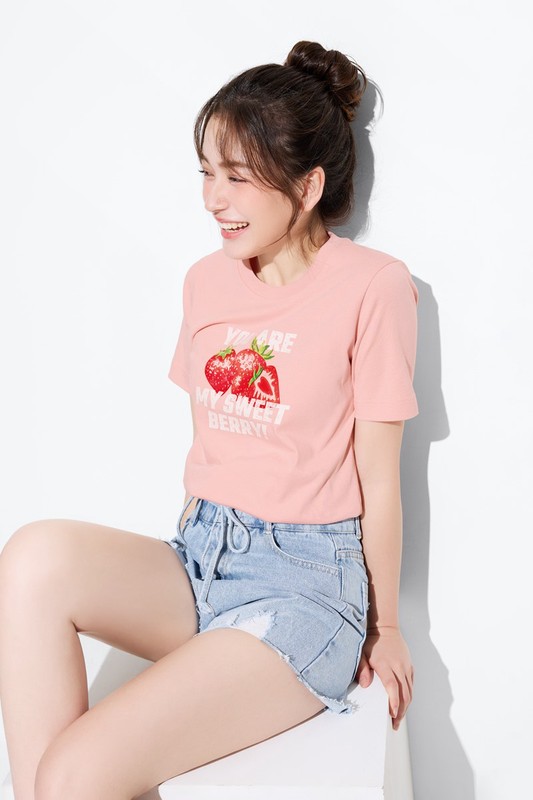 草莓厚版印花T恤-女