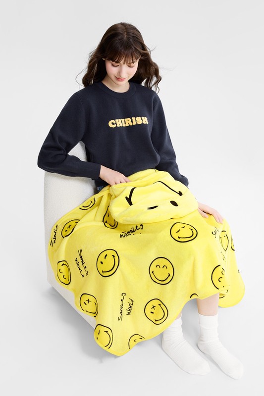 SmileyWorld®珊瑚絨造型家居毯-中性款