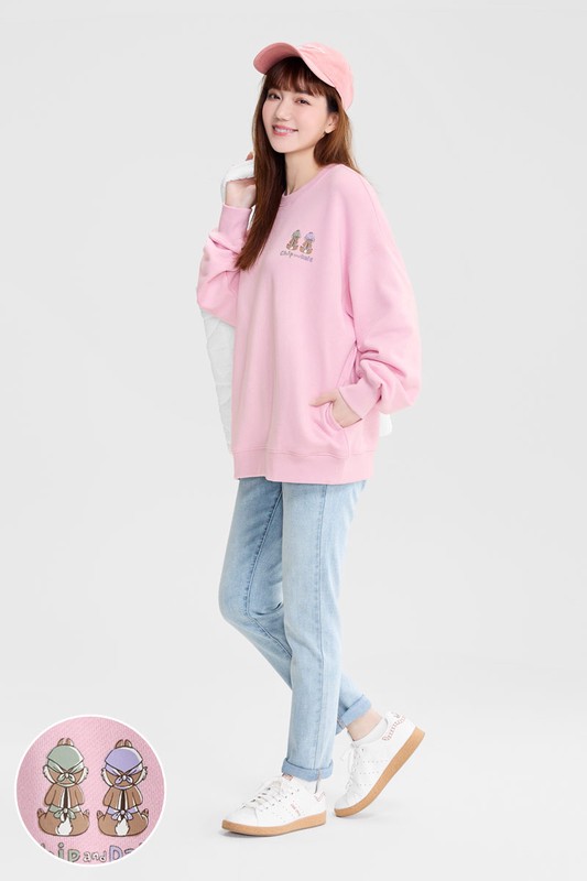 迪士尼系列刷毛寬長版口袋印花圓領衫-13-女