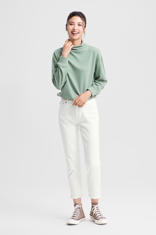 柔軟磨毛寬鬆高領上衣-女