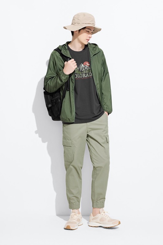 山景印花T恤-男