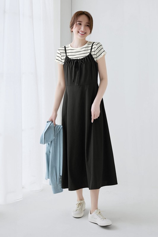 輕柔綁帶細肩帶洋裝-女