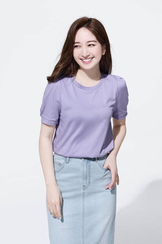 絲光棉泡泡袖上衣-女