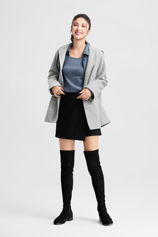 仿毛呢排釦連帽大衣-女