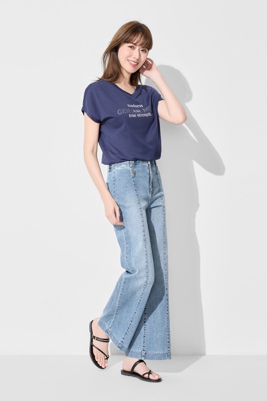 立體剪裁高腰靴型牛仔褲-女