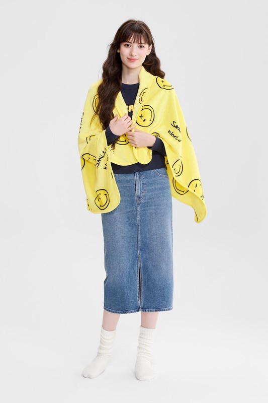 SmileyWorld®珊瑚絨造型家居毯-中性款