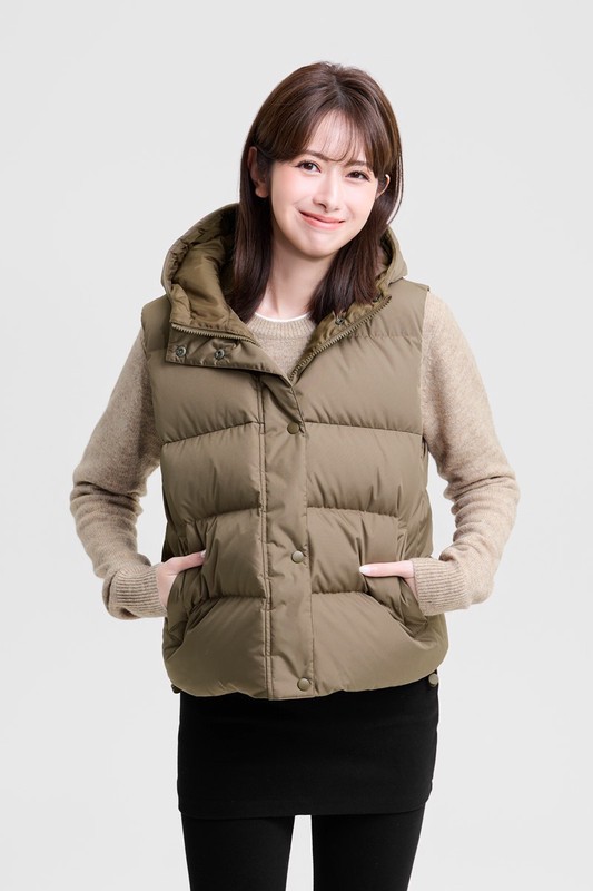 極暖羽絨寬鬆連帽背心-女
