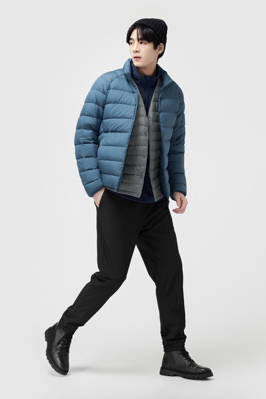 極輕羽絨立領外套-男