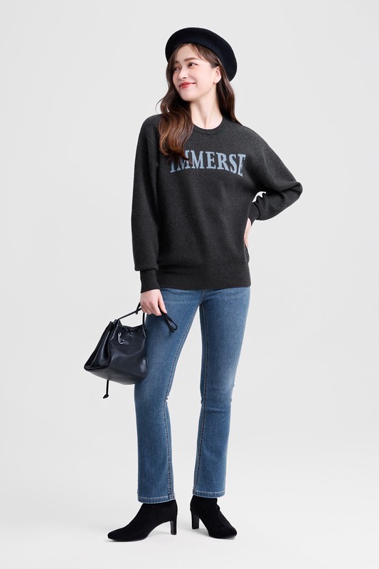 寬版圓領文字毛衣-女