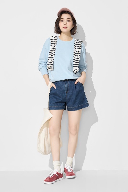 打褶牛仔短褲-女