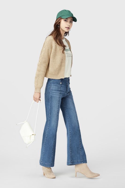 立體剪裁靴型牛仔褲-女