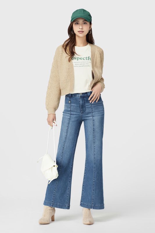 立體剪裁靴型牛仔褲-女