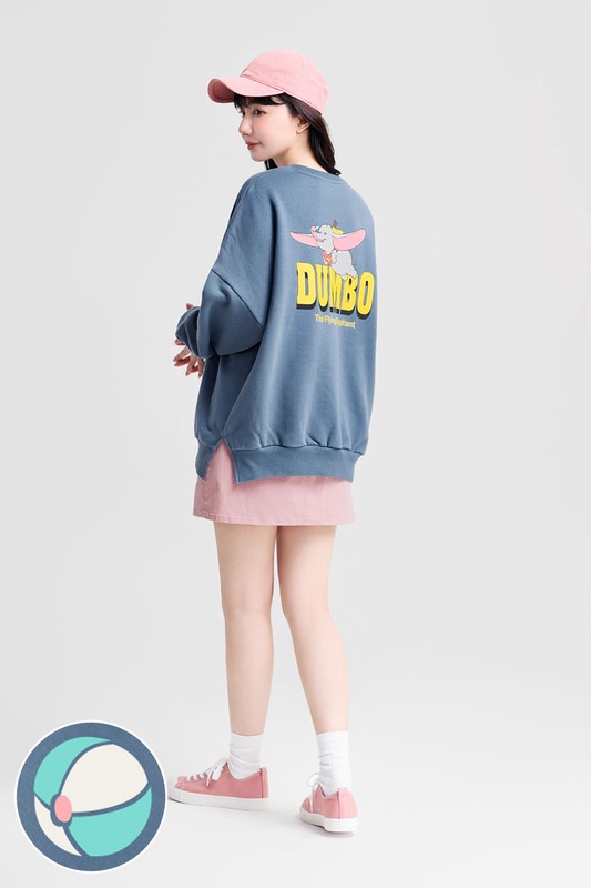 迪士尼系列刷毛寬長版印花圓領衫-11-女