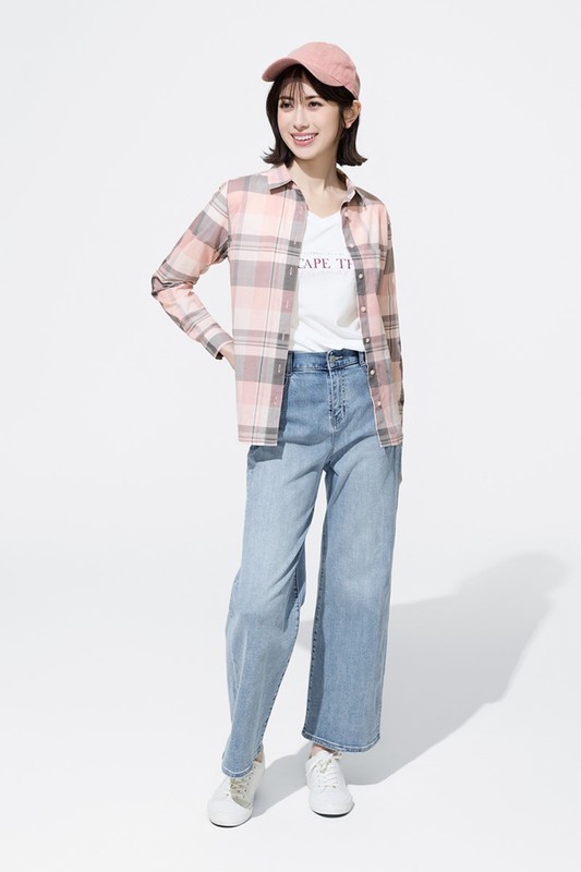 莫代爾V領文字上衣-02-女