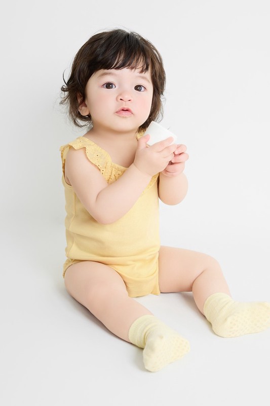 蕾絲造型無袖包臀衣-Baby