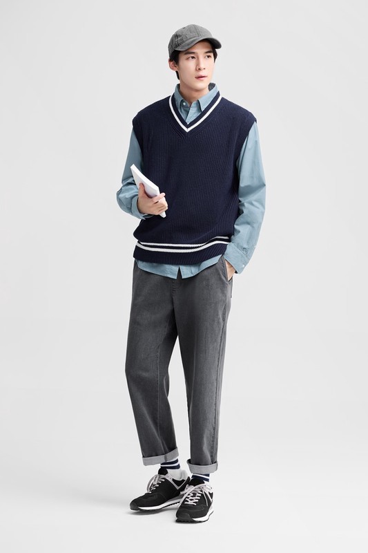 粗針V領寬版針織背心-男