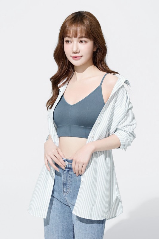 可拆式無縫Bra短版細肩帶背心-女