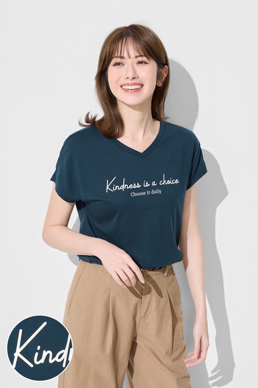 莫代爾V領文字上衣-01-女