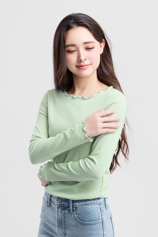 輕柔羅紋木耳邊長袖T恤-女