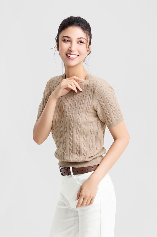 麻花圓領短袖針織毛衣-女