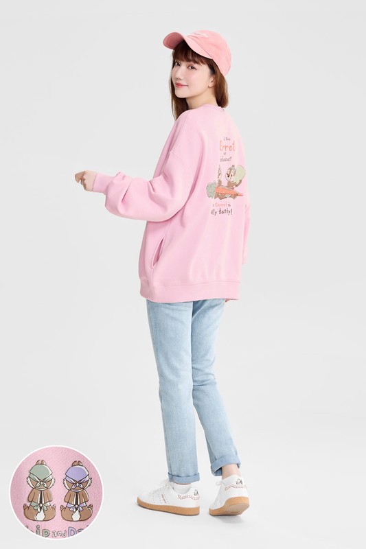 迪士尼系列刷毛寬長版口袋印花圓領衫-13-女