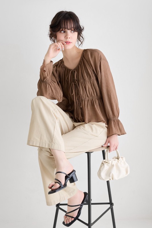 透膚細褶短版綁帶上衣-女