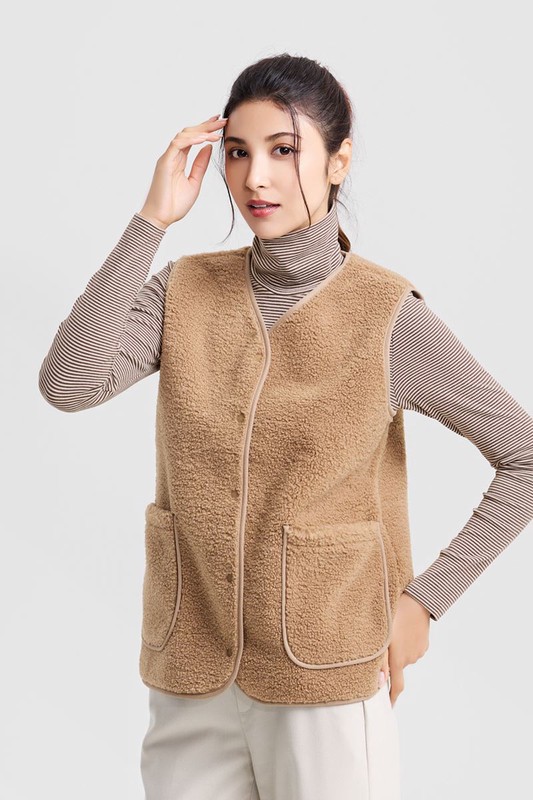 仿羊羔絨寬版背心-女