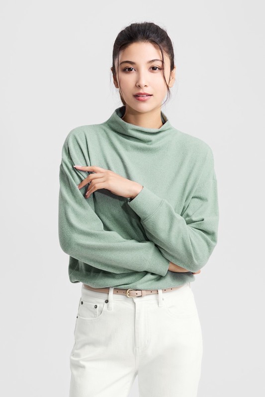 柔軟磨毛寬鬆高領上衣-女
