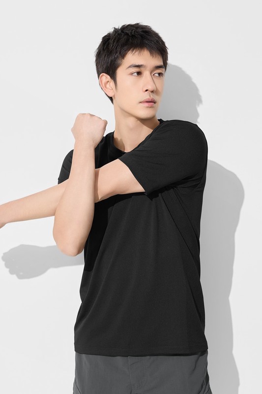 吸排無側縫圓領T恤-男