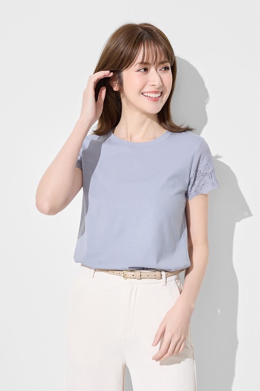 柔滑棉蕾絲袖上衣-女