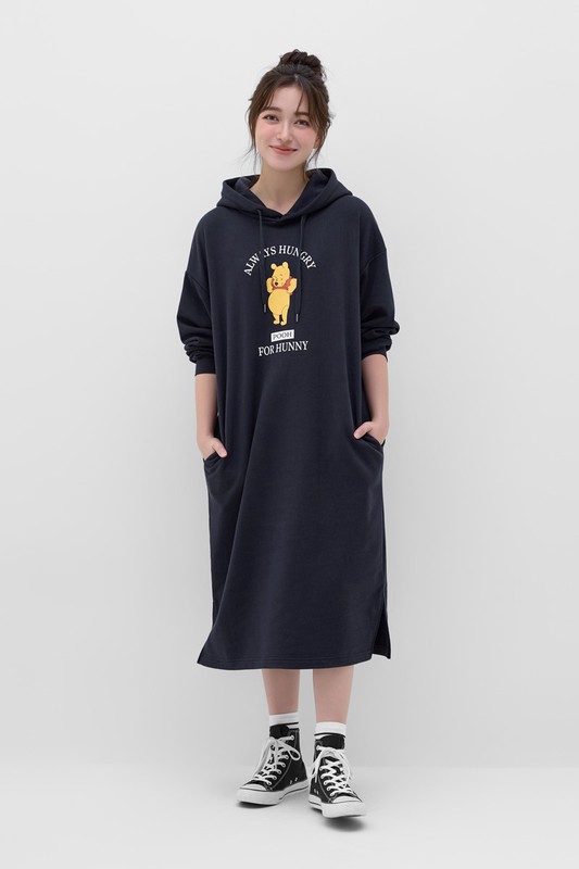 迪士尼系列刷毛寬版印花連帽洋裝-女