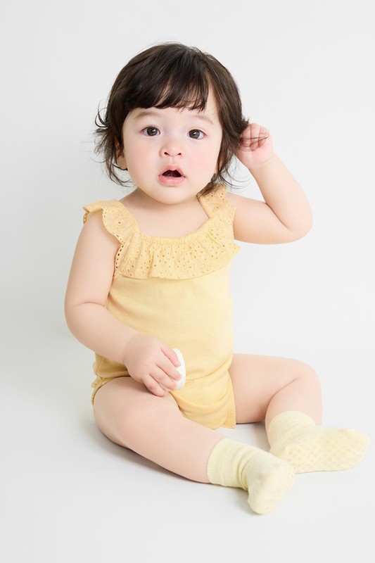 蕾絲造型無袖包臀衣-Baby