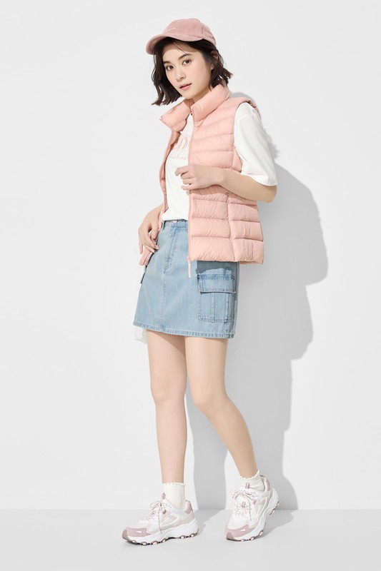 極輕羽絨立領背心-女