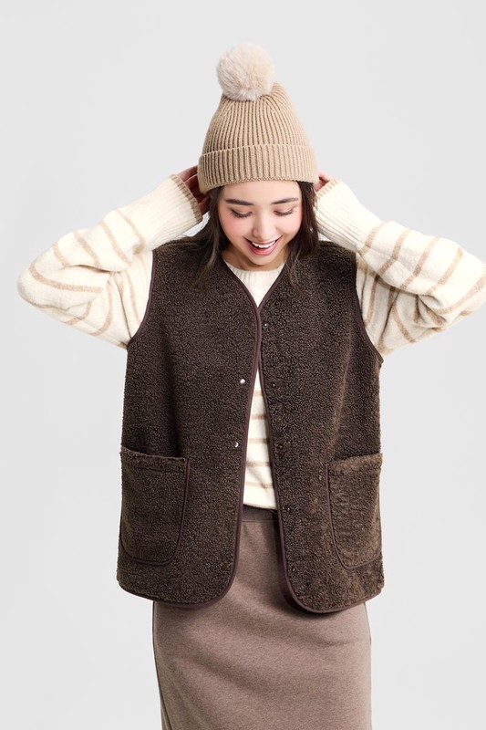 仿羊羔絨寬版背心-女