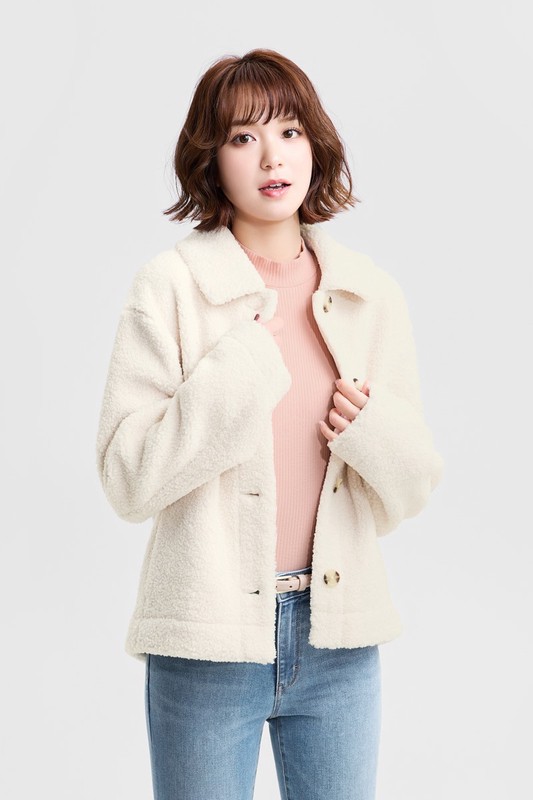 仿羊羔絨翻領外套-女