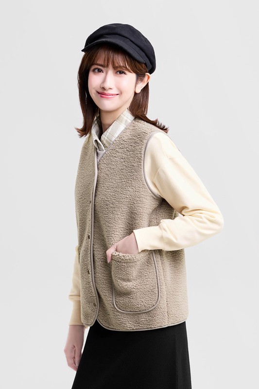 仿羊羔絨寬版背心-女