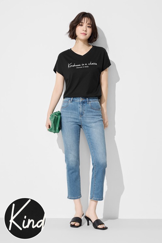 莫代爾V領文字上衣-01-女