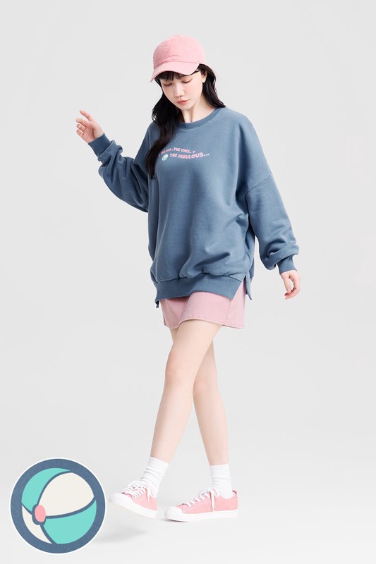 迪士尼系列刷毛寬長版印花圓領衫-11-女