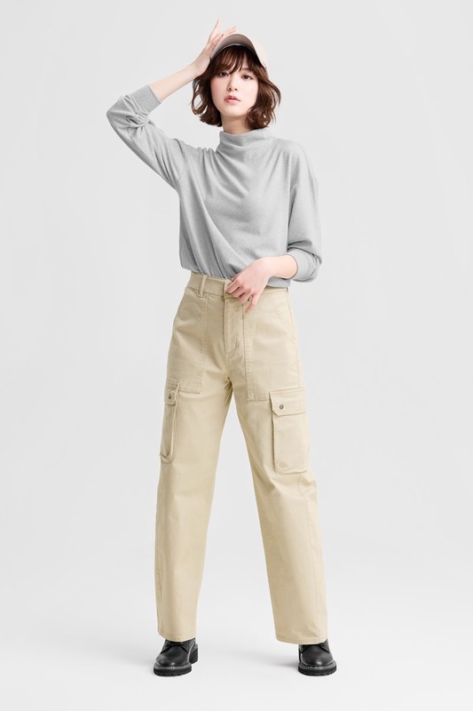 柔軟磨毛寬鬆高領上衣-女