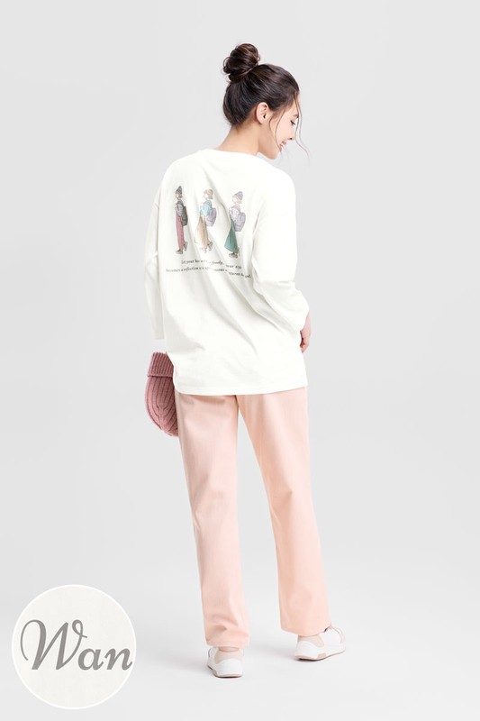 人物插畫寬長版八分袖印花T恤-女