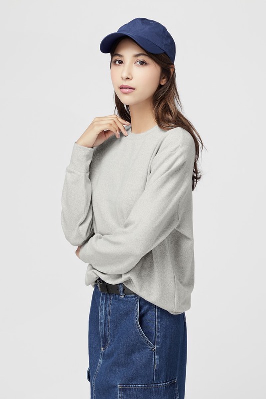柔軟磨毛寬鬆圓領上衣-女