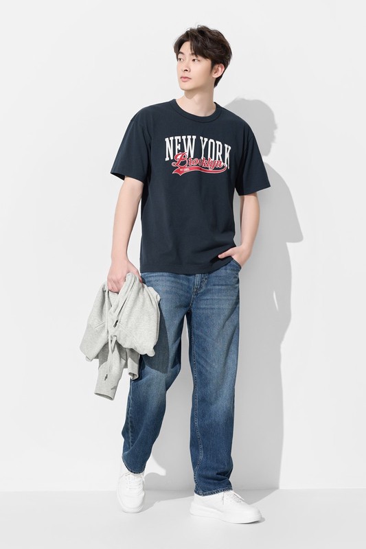 粗紡寬版文字印花T恤-01-男