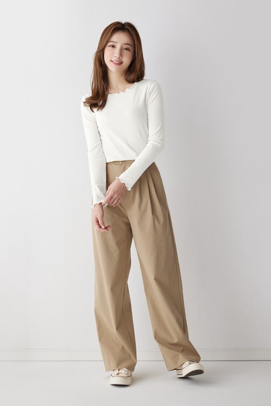 輕柔羅紋木耳邊長袖T恤-女