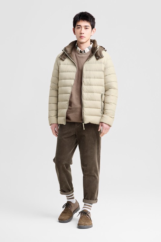 極輕羽絨玩色外套-男